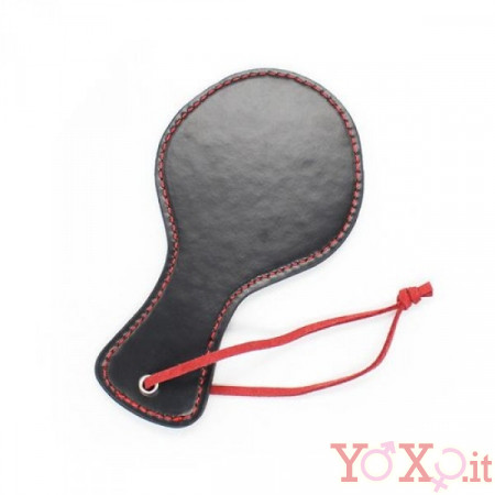 Sculacciatore in Ecopelle Nero a Forma di Racchetta con Cuciture Rosse