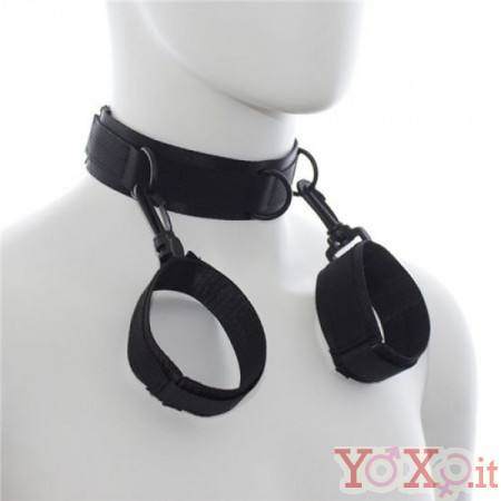 Collare con Cinghia Blocca Polsi in Tessuto e Strappo
