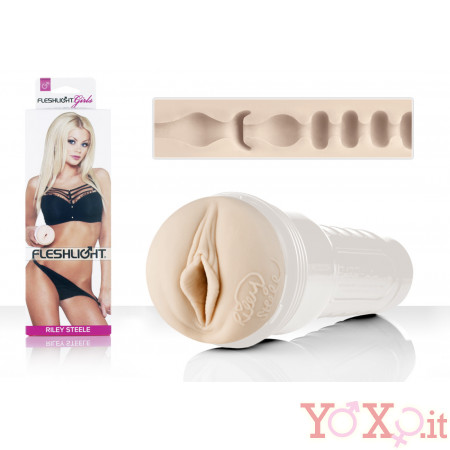 Fleshlight Girls - Riley Steele Lotus Vagina