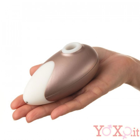 OMAGGIO Satisfyer Deluxe Succhia Clitoride Aspirante