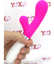 Vibratore rabbit in silicone rosa 21,6 x 3,4 cm.