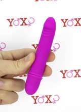 Mini Vibratore Realistico Fucsia in Silicone 12 x 2 cm.