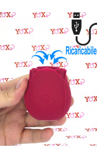 Yoxo Sexy Shop - Redrose - Succhia Clitoride in Silicone a Forma di Rosa 5,8 x 6,2 cm. Rosso