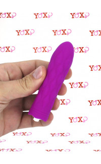 Yoxo Sexy Shop - Jibbys - Mini Vibratore Bullet con Guaina Stimolante in Silicone 10 x 2,4 cm. Fucsia