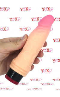 Yoxo Sexy Shop - Vibratore Realistico Morbido e Vellutato 17,5 x 4 cm.